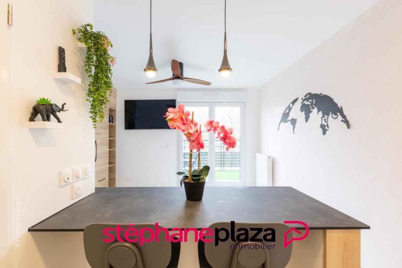 Plaza Parc 02 Apartment Montévrain Exterior foto