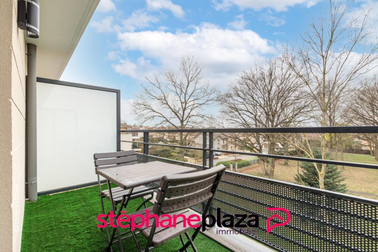 Plaza Parc 02 Apartment Montévrain Exterior foto