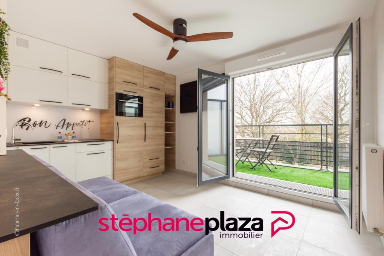 Plaza Parc 02 Apartment Montévrain Exterior foto
